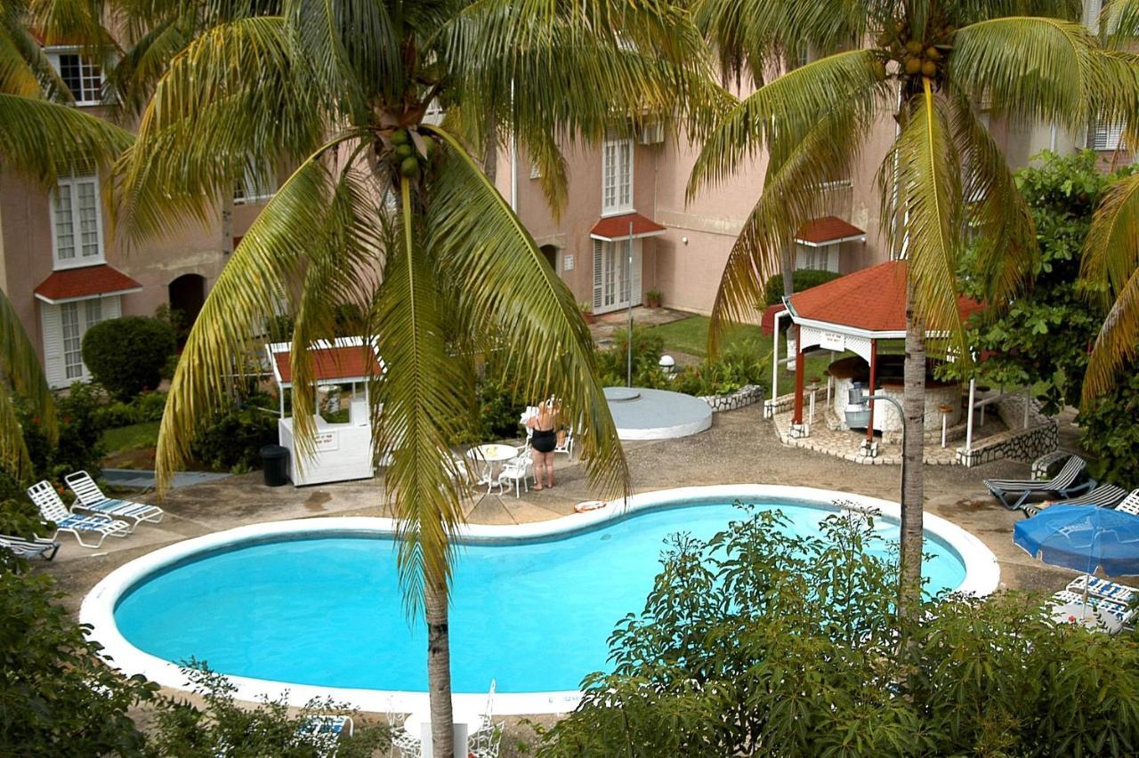 Lovely Modern 1Bedroom Overlooking Carribean Sea. Очо-Ріос Екстер'єр фото
